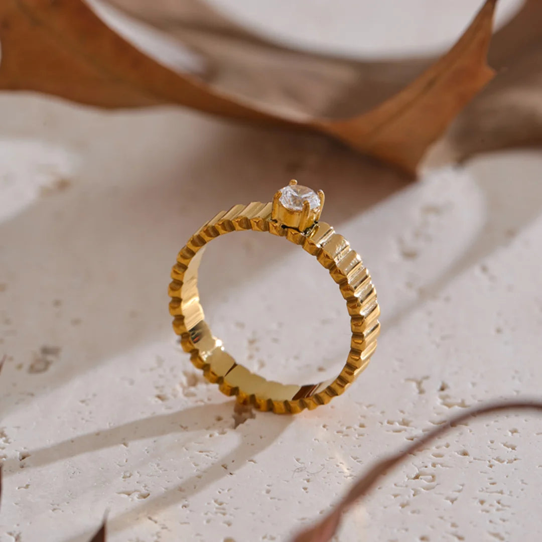 Anel Serrilhado com Zircônia
