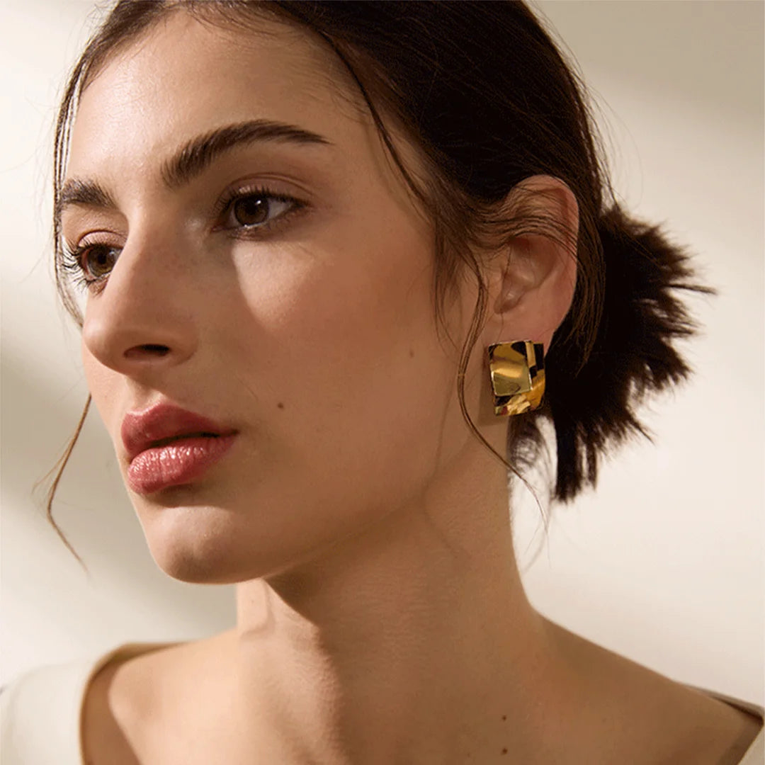 Brinco Feminino Quadrado com Camadas