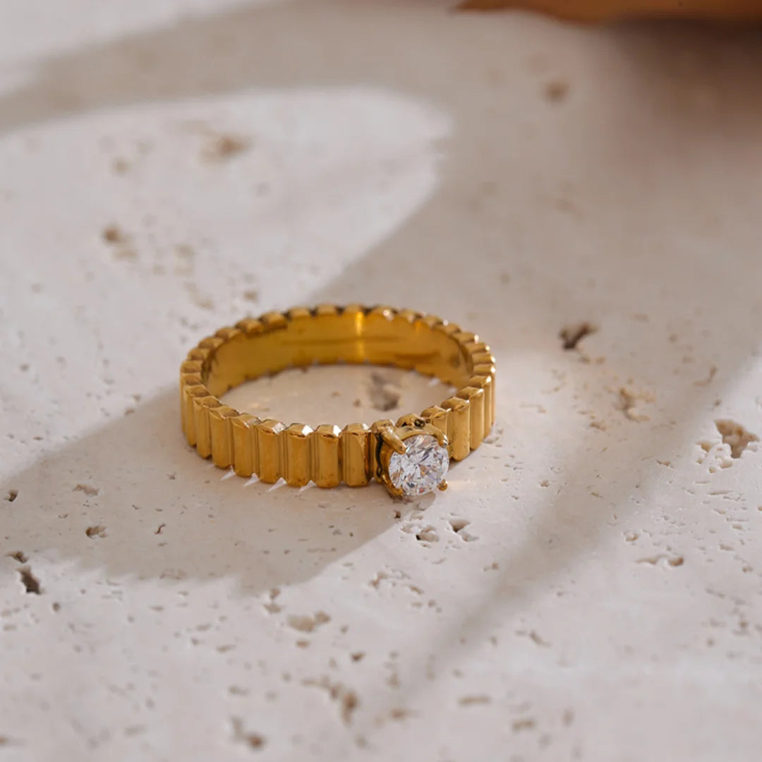 Anel Serrilhado com Zircônia