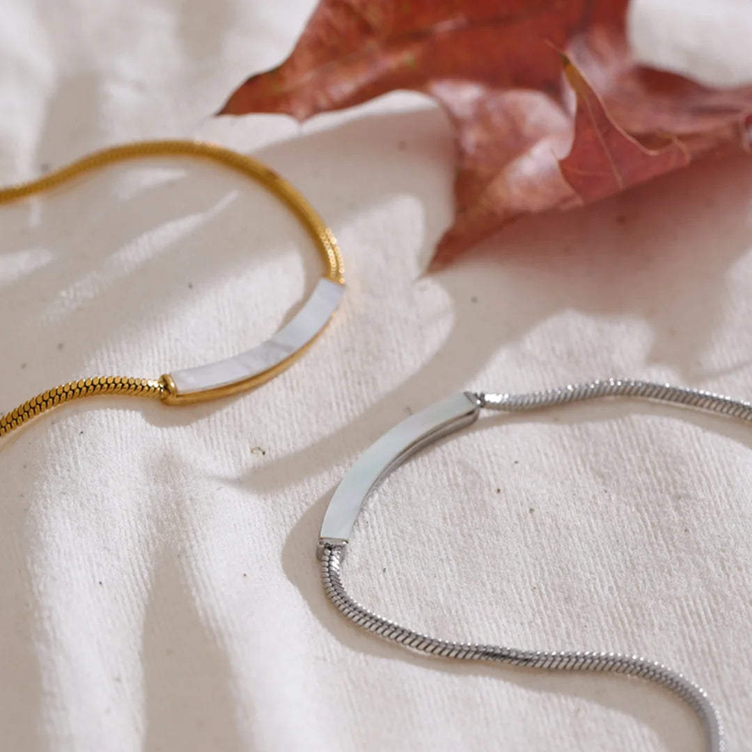 Colar Barra de Concha Natural