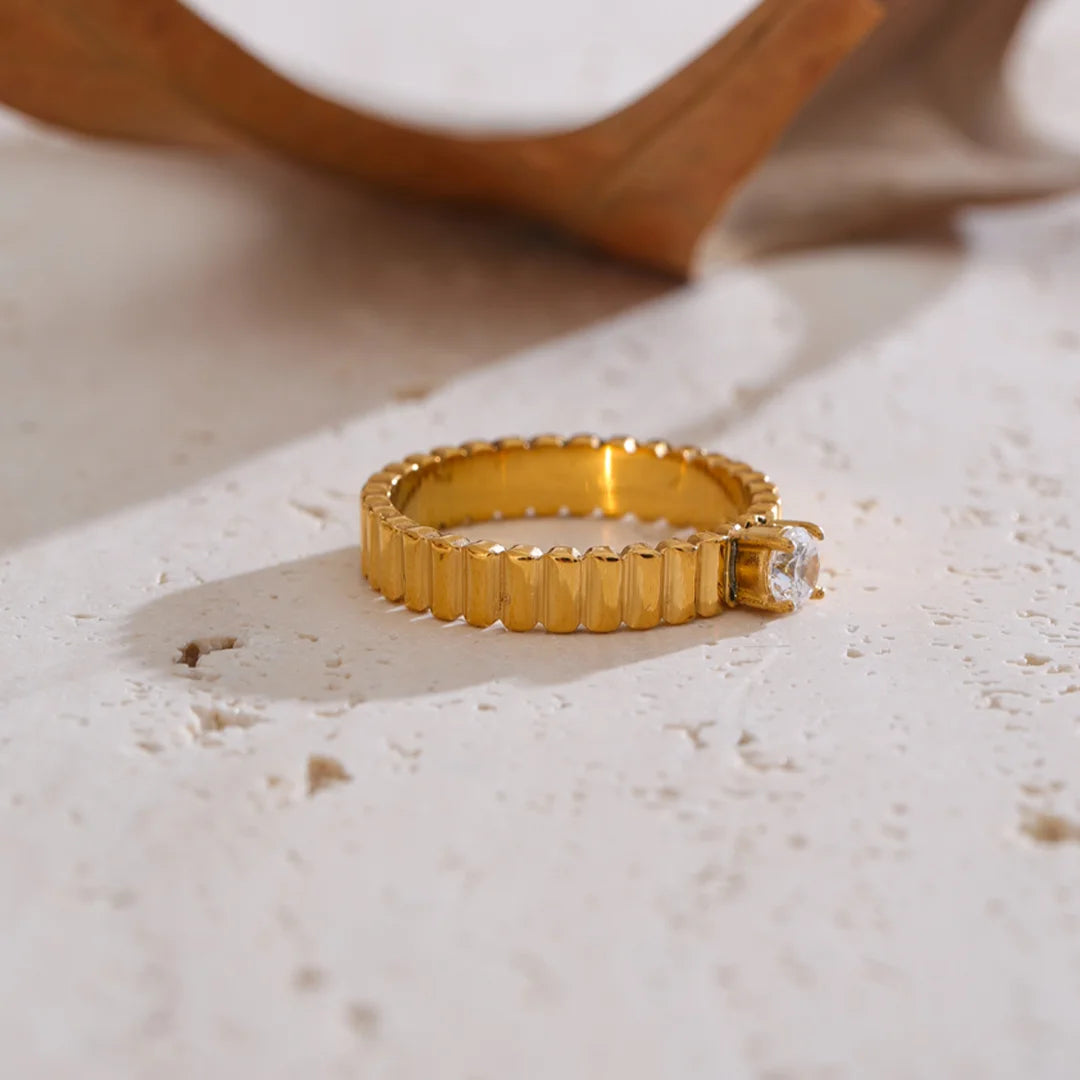 Anel Serrilhado com Zircônia