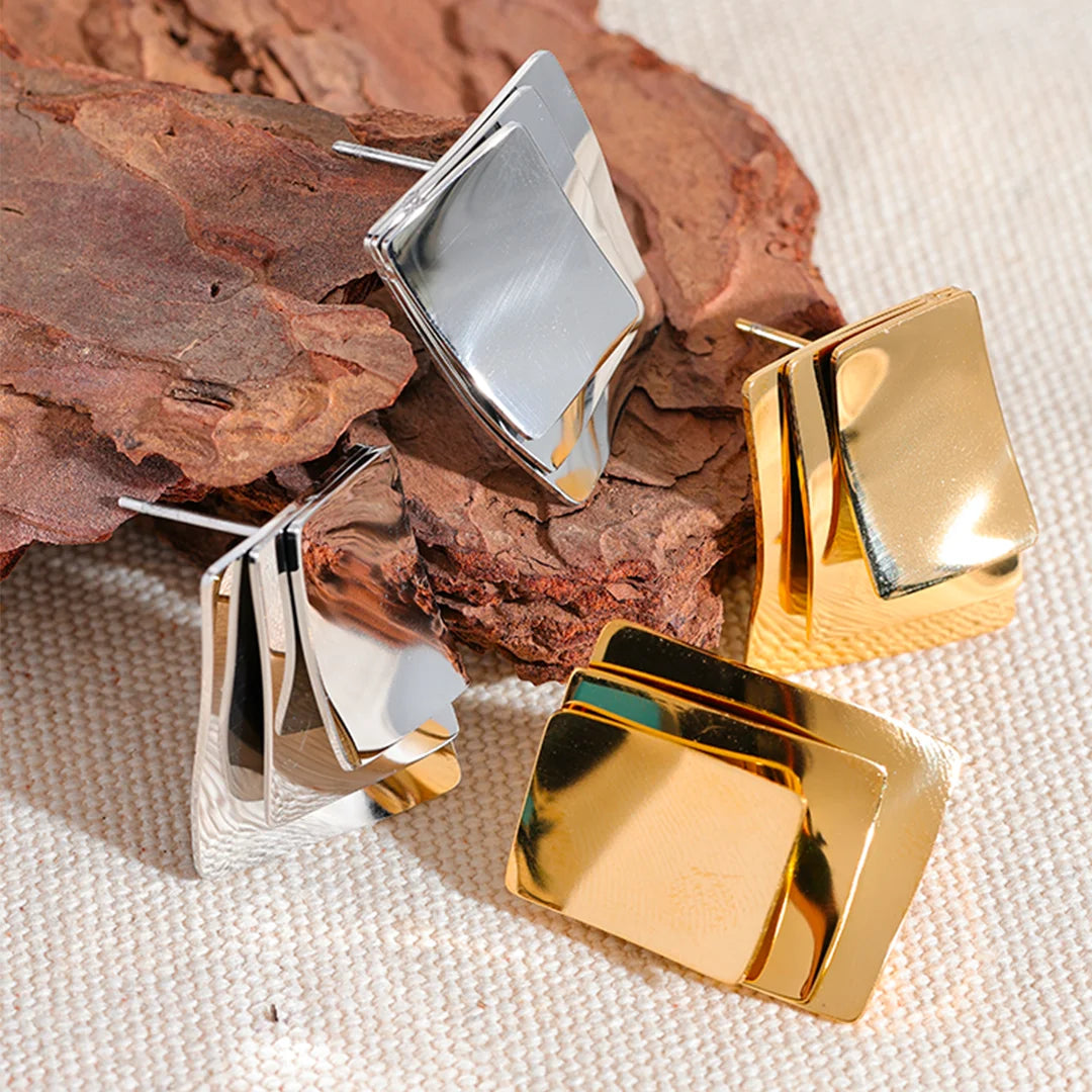 Brinco Feminino Quadrado com Camadas