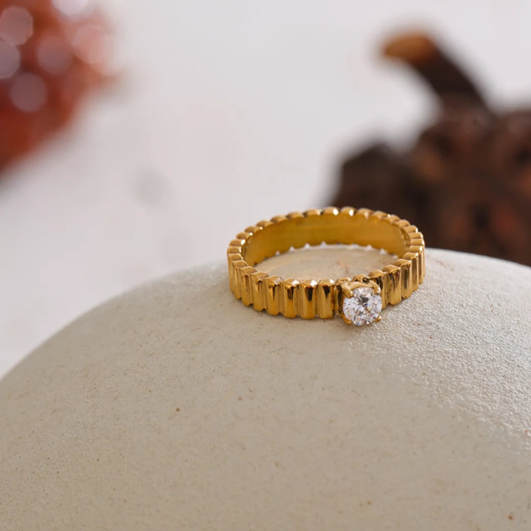 Anel Serrilhado com Zircônia