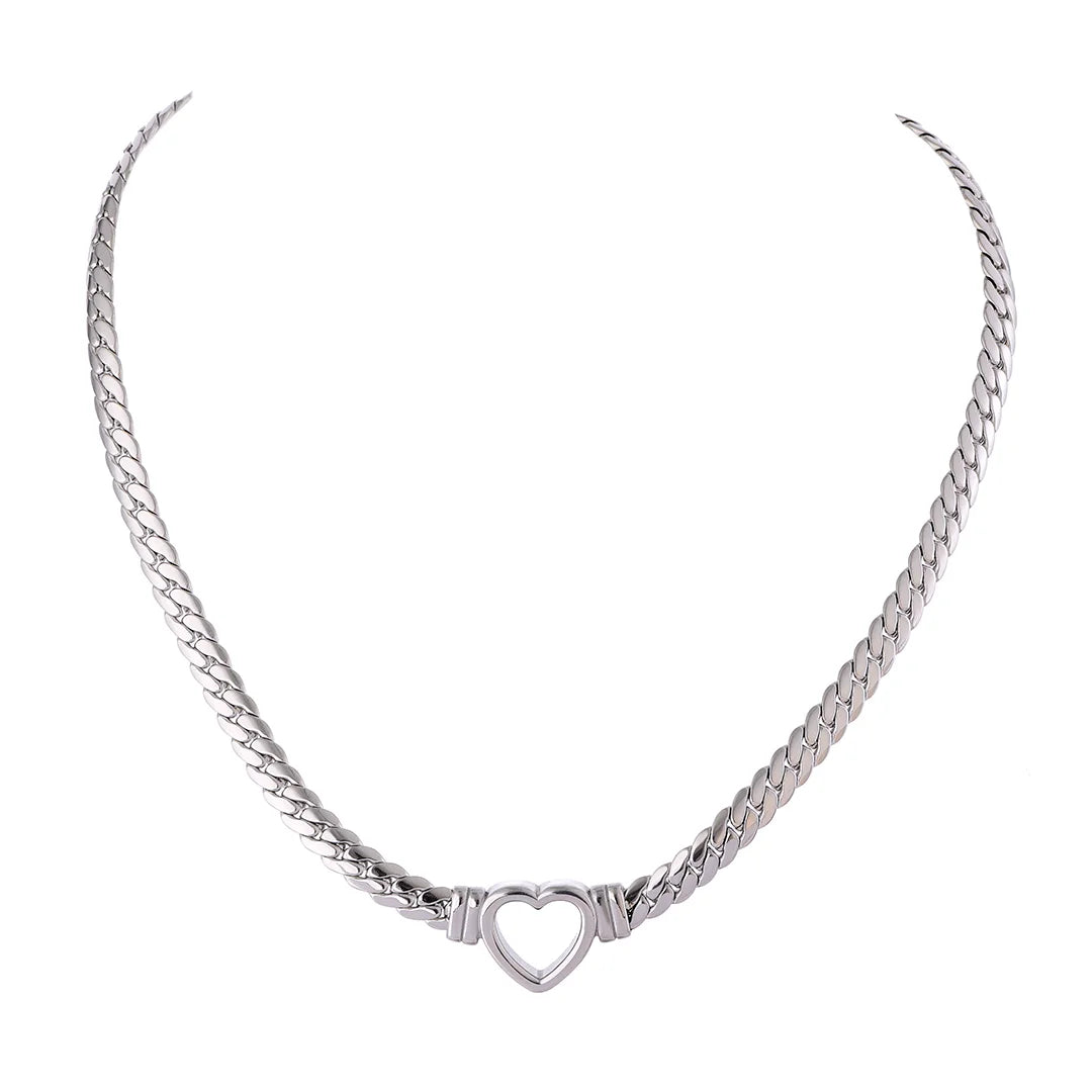 Colar Feminino de Coração Vazado